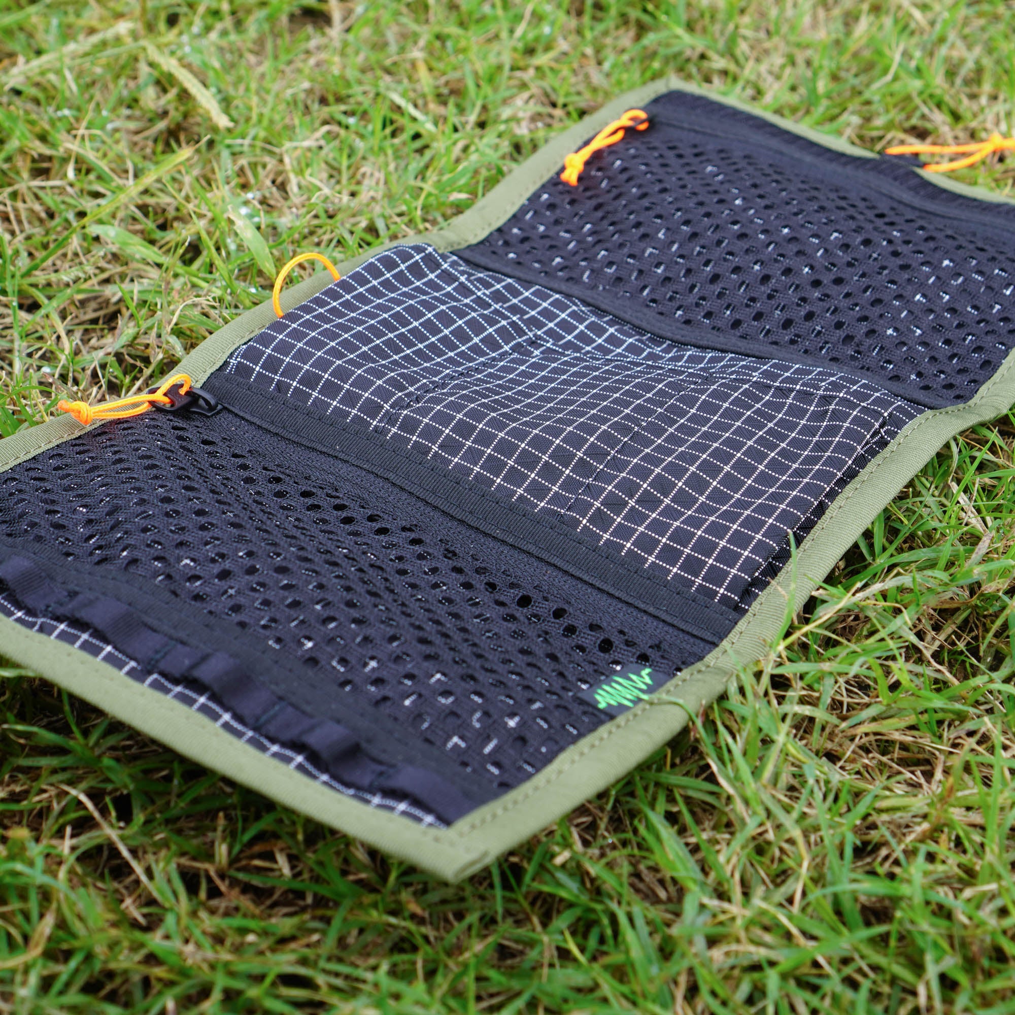 PACK HANGER – minimalize gears