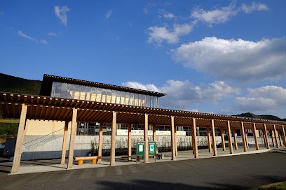 和歌山県世界遺産センター前（本宮大社前）